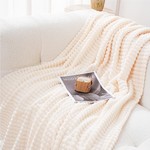 Topika - Blanket Flannel Fleece 200x230cm Soft Lightweight Plush Throw