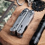 Topika - 28 in 1 Multitool with Pliers Knife Screwdrivers & More